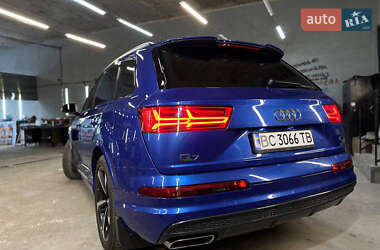 Внедорожник / Кроссовер Audi Q7 2017 в Львове