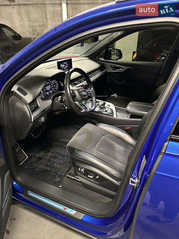 Внедорожник / Кроссовер Audi Q7 2017 в Львове фото 6 Внедорожник / Кроссовер Audi Q7 2017 в Львове