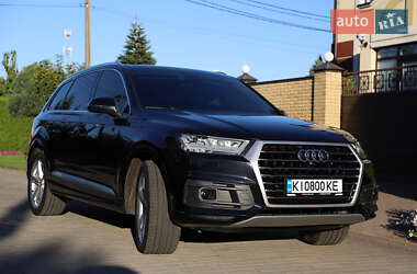 Внедорожник / Кроссовер Audi Q7 2018 в 