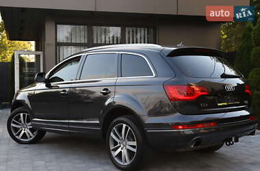 Позашляховик / Кросовер Audi Q7 2015 в  фото 3 Позашляховик / Кросовер Audi Q7 2015 в