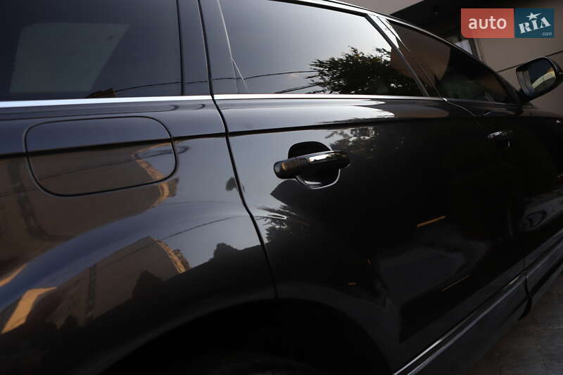 Внедорожник / Кроссовер Audi Q7 2015 в Дрогобыче фото 52 Внедорожник / Кроссовер Audi Q7 2015 в Дрогобыче