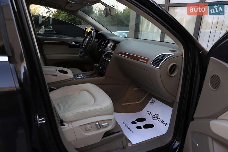 Внедорожник / Кроссовер Audi Q7 2015 в Дрогобыче фото 61 Внедорожник / Кроссовер Audi Q7 2015 в Дрогобыче