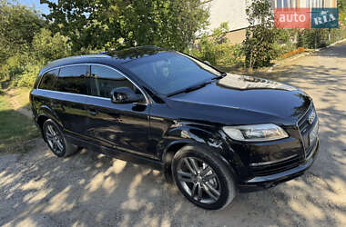 Позашляховик / Кросовер Audi Q7 2007 в 
