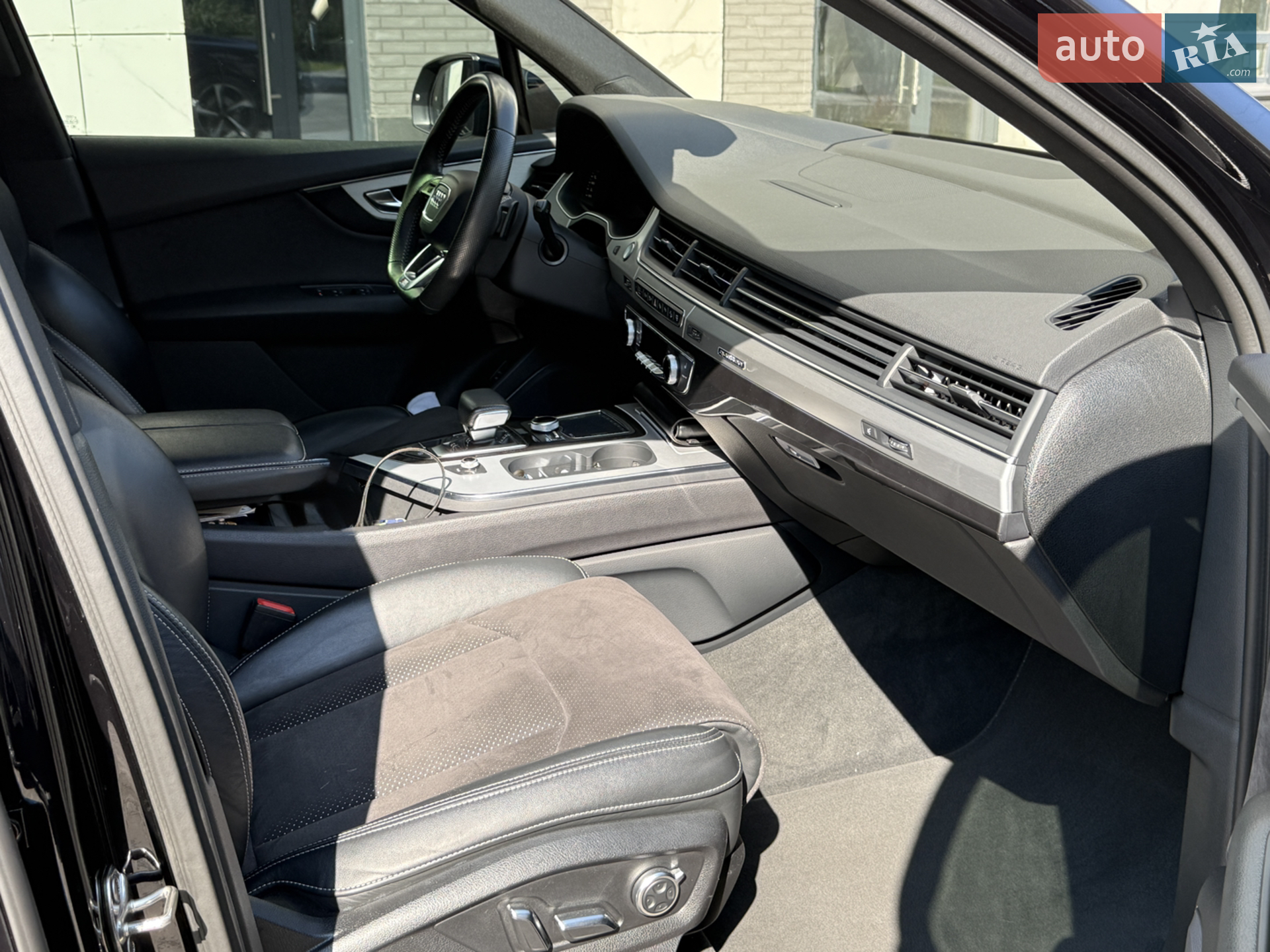 2017 Audi Q7 - мініатюра 10