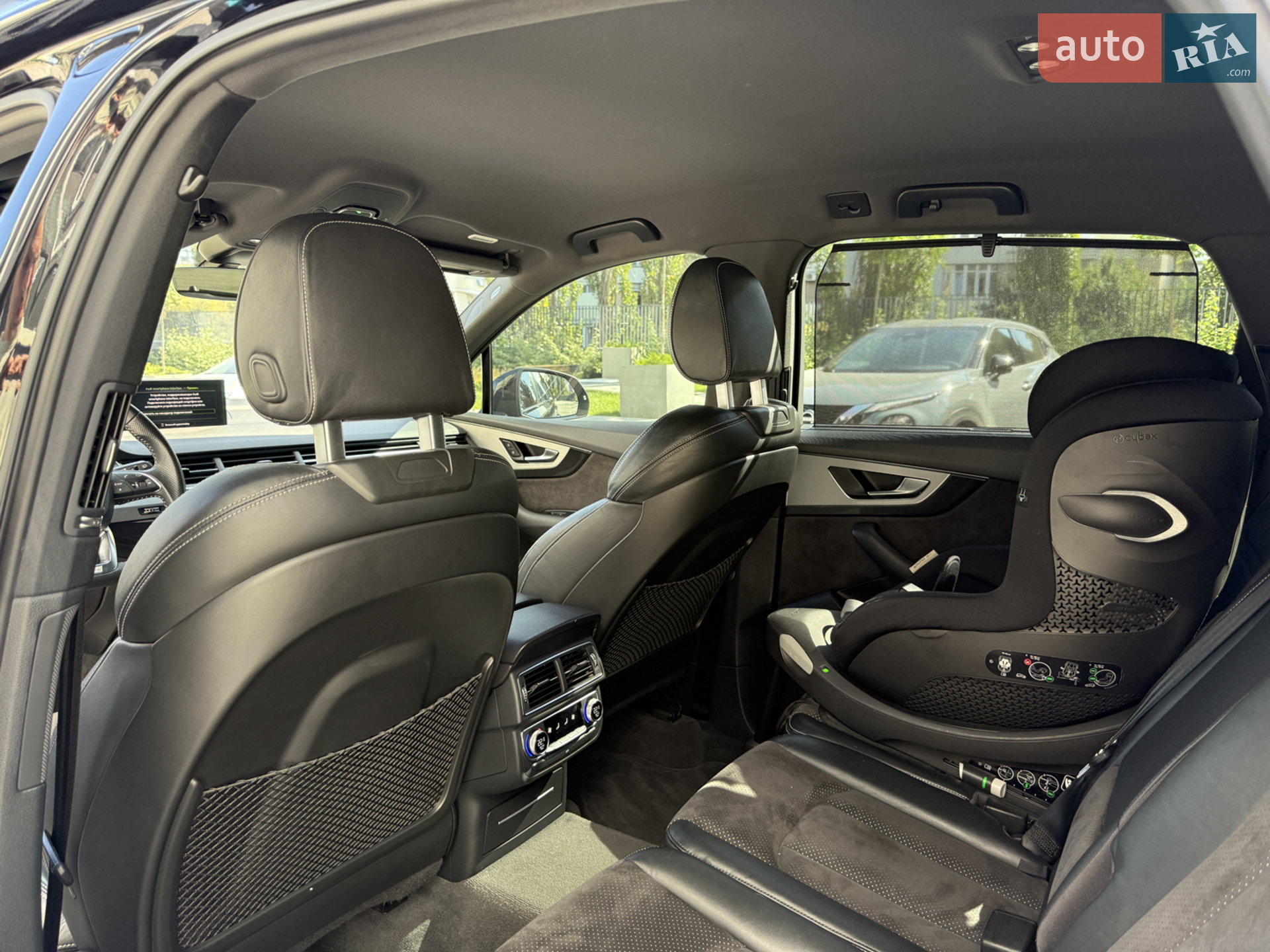 2017 Audi Q7 - мініатюра 11