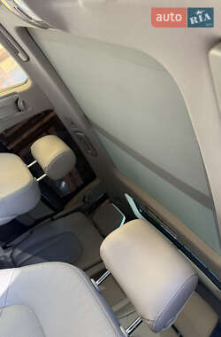 Внедорожник / Кроссовер Audi Q7 2012 в 