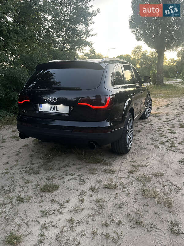Позашляховик / Кросовер Audi Q7 2009 в Києві фото 3 Позашляховик / Кросовер Audi Q7 2009 в Києві