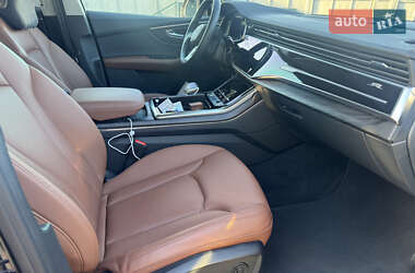 Внедорожник / Кроссовер Audi Q7 2023 в 