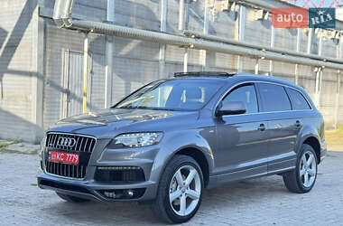 Позашляховик / Кросовер Audi Q7 2012 в 
