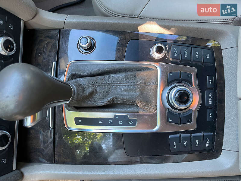 Позашляховик / Кросовер Audi Q7 2010 в Києві фото 30 Позашляховик / Кросовер Audi Q7 2010 в Києві