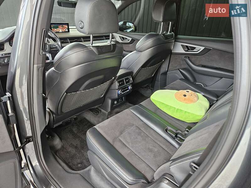 Внедорожник / Кроссовер Audi Q7 2018 в Днепре фото 21 Внедорожник / Кроссовер Audi Q7 2018 в Днепре