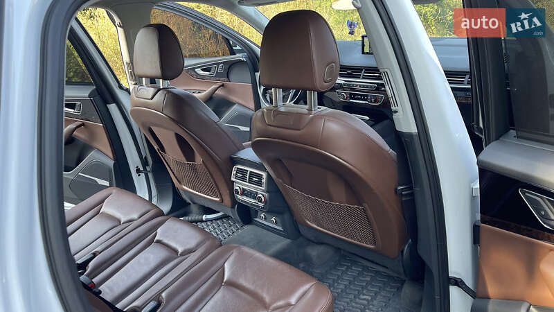 Позашляховик / Кросовер Audi Q7 2019 в Тернополі