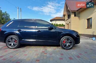 Внедорожник / Кроссовер Audi Q7 2016 в Луцке