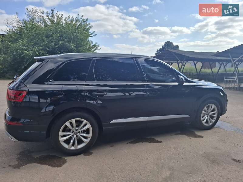 Внедорожник / Кроссовер Audi Q7 2016 в Конотопе фото 4 Внедорожник / Кроссовер Audi Q7 2016 в Конотопе