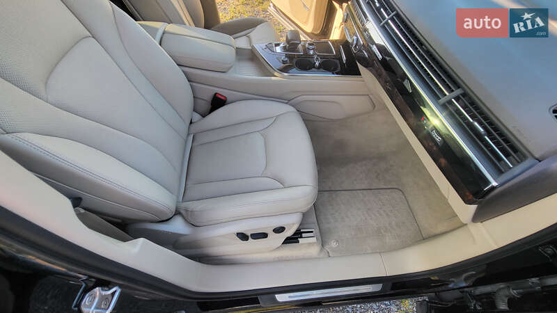 Внедорожник / Кроссовер Audi Q7 2019 в Львове фото 20 Внедорожник / Кроссовер Audi Q7 2019 в Львове