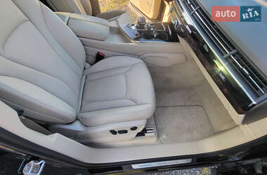 Внедорожник / Кроссовер Audi Q7 2019 в 