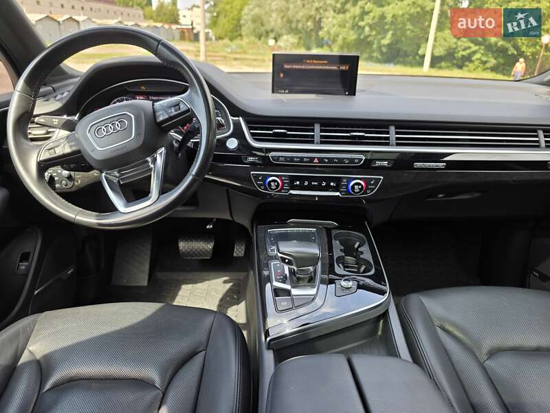 Позашляховик / Кросовер Audi Q7 2018 в Харкові