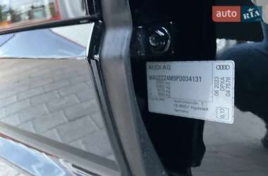 Внедорожник / Кроссовер Audi Q7 2023 в 