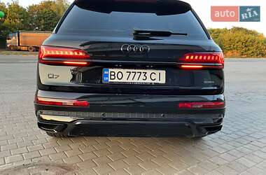 Внедорожник / Кроссовер Audi Q7 2023 в 
