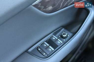Позашляховик / Кросовер Audi Q7 2019 в 