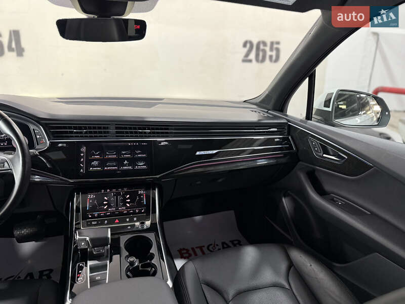 Позашляховик / Кросовер Audi Q7 2021 в Одесі фото 30 Позашляховик / Кросовер Audi Q7 2021 в Одесі