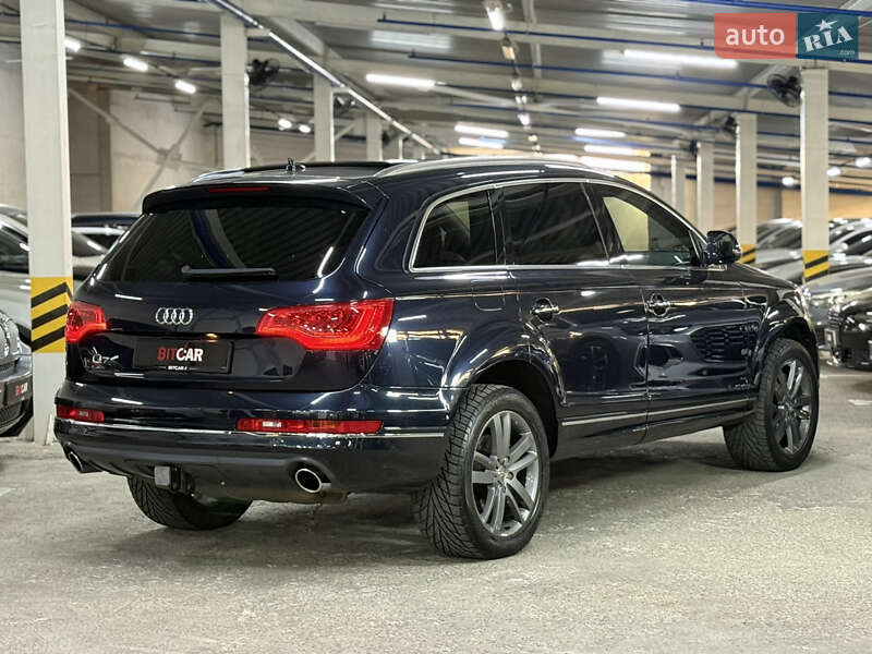 Позашляховик / Кросовер Audi Q7 2012 в Одесі