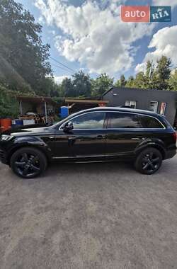 Позашляховик / Кросовер Audi Q7 2014 в 