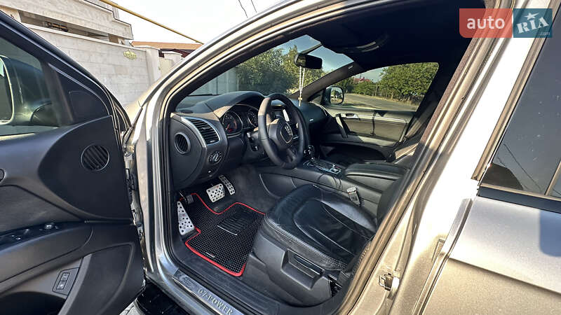 Внедорожник / Кроссовер Audi Q7 2007 в Одессе