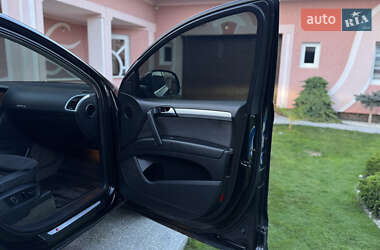 Внедорожник / Кроссовер Audi Q7 2007 в 