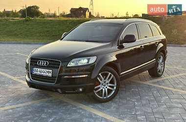 Внедорожник / Кроссовер Audi Q7 2008 в 