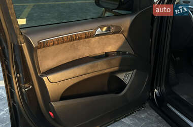 Внедорожник / Кроссовер Audi Q7 2008 в 