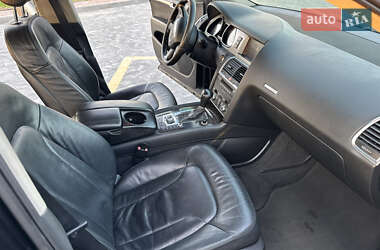 Внедорожник / Кроссовер Audi Q7 2008 в 