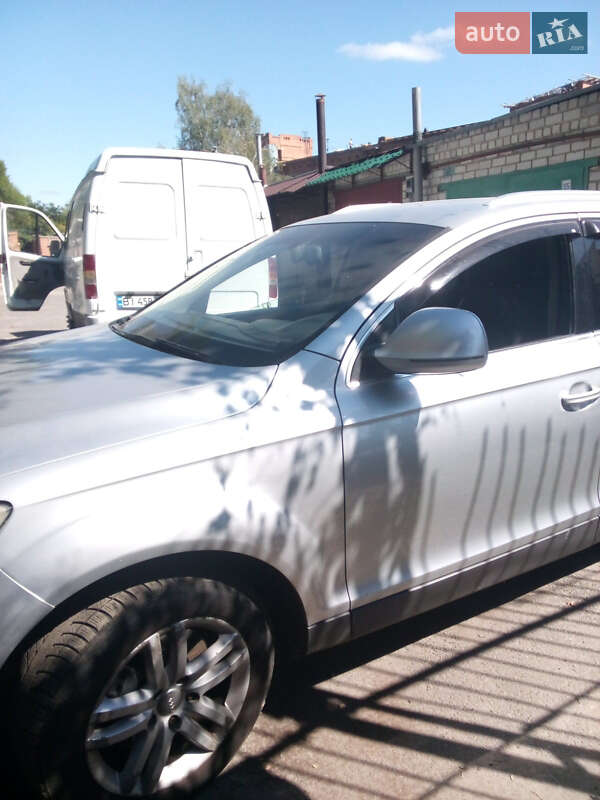 Позашляховик / Кросовер Audi Q7 2006 в Полтаві фото 13 Позашляховик / Кросовер Audi Q7 2006 в Полтаві