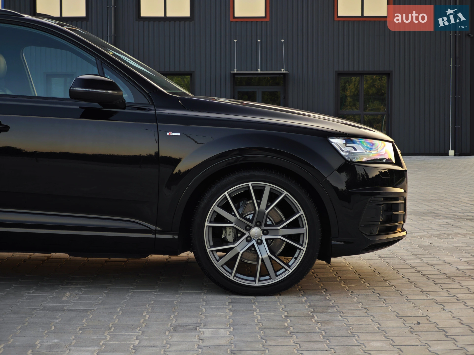2018 Audi Q7 - мініатюра 11