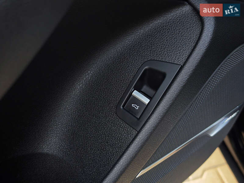 Позашляховик / Кросовер Audi Q7 2018 в Дубні фото 20 Позашляховик / Кросовер Audi Q7 2018 в Дубні