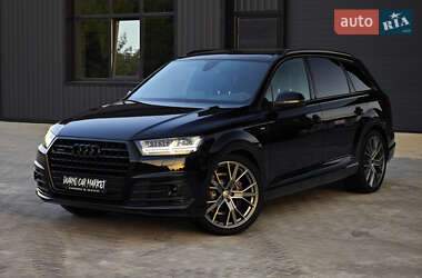 Внедорожник / Кроссовер Audi Q7 2018 в Дубно