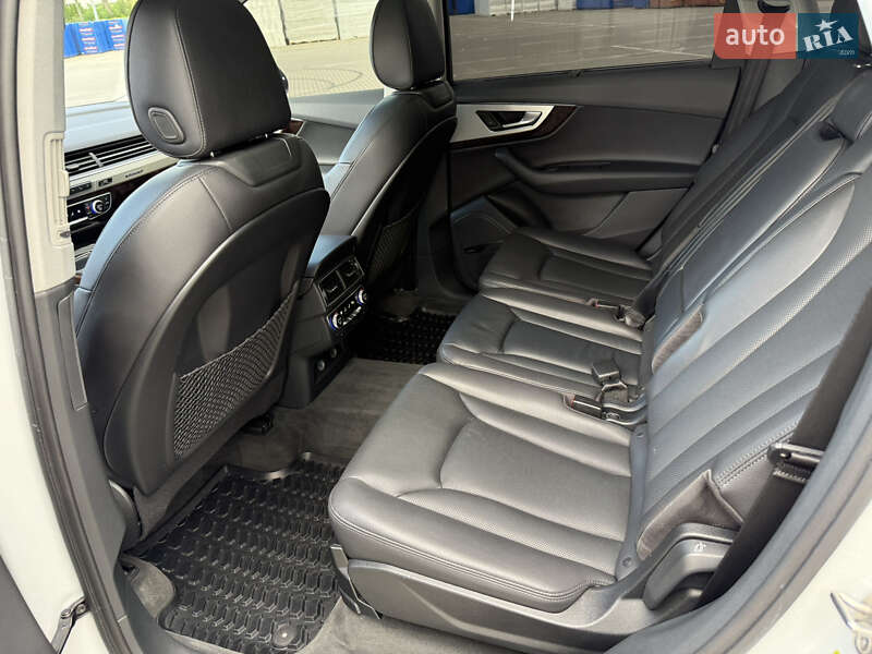 Внедорожник / Кроссовер Audi Q7 2018 в Коломые фото 37 Внедорожник / Кроссовер Audi Q7 2018 в Коломые