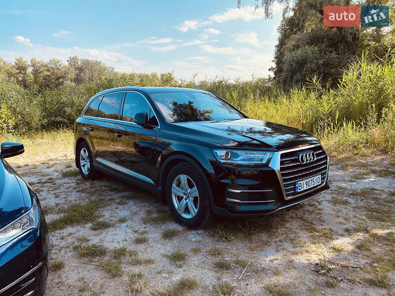 Позашляховик / Кросовер Audi Q7 2018 в Кременчуці