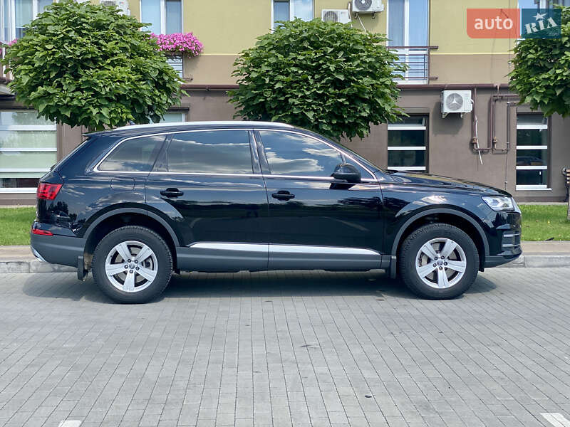 Позашляховик / Кросовер Audi Q7 2018 в Кременчуці