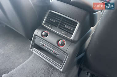 Внедорожник / Кроссовер Audi Q7 2012 в 