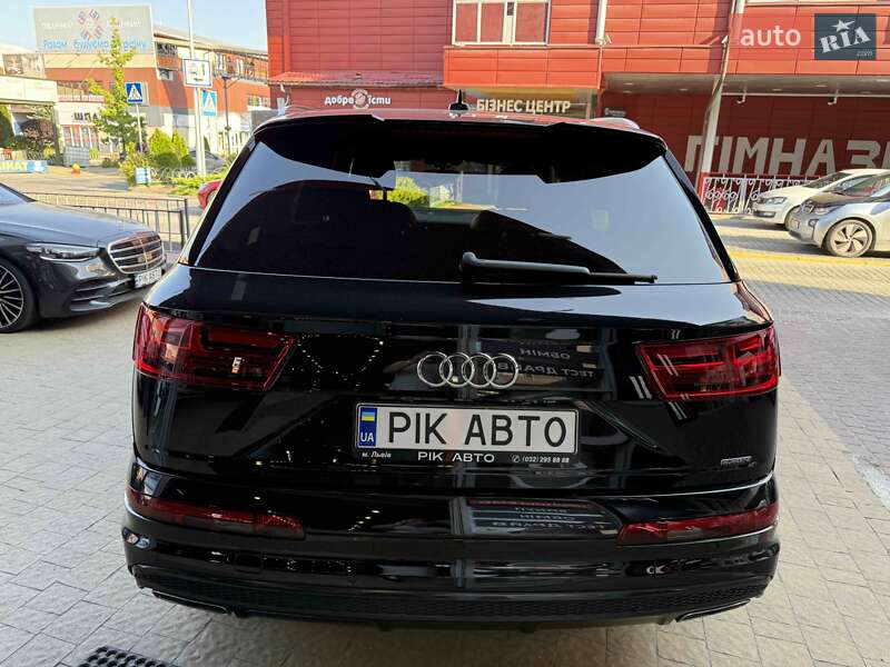 Внедорожник / Кроссовер Audi Q7 2016 в Львове
