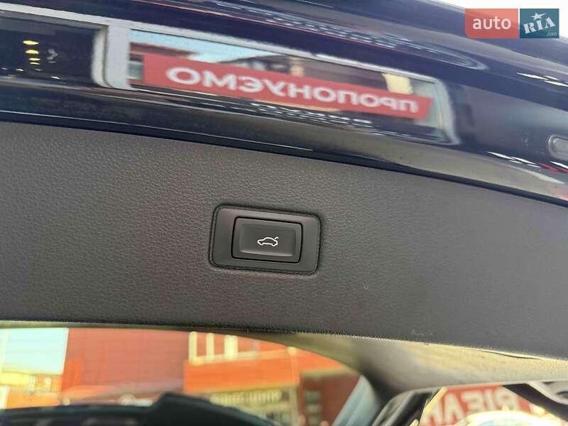 Внедорожник / Кроссовер Audi Q7 2016 в Львове