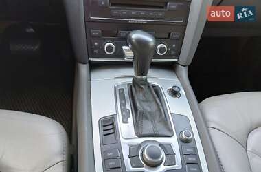 Внедорожник / Кроссовер Audi Q7 2006 в 