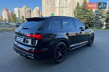 Внедорожник / Кроссовер Audi Q7 2024 в 