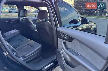 Внедорожник / Кроссовер Audi Q7 2024 в 