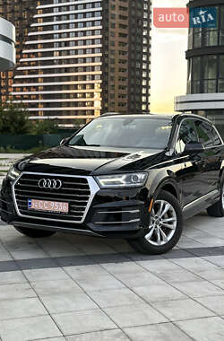 Внедорожник / Кроссовер Audi Q7 2017 в Киеве