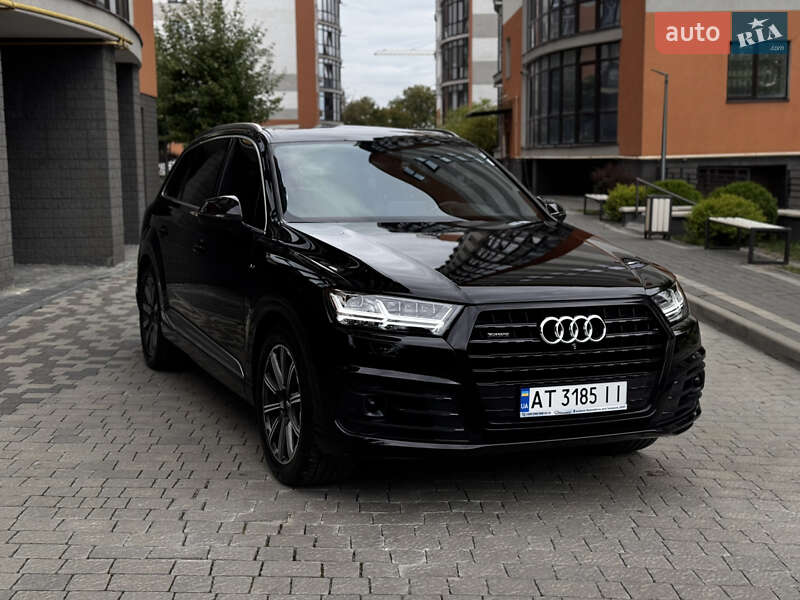 Audi Q7 2015