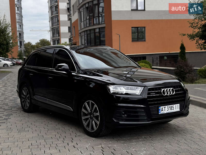 Внедорожник / Кроссовер Audi Q7 2015 в Ивано-Франковске