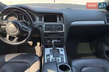 Позашляховик / Кросовер Audi Q7 2013 в 