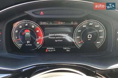 Внедорожник / Кроссовер Audi Q7 2021 в 